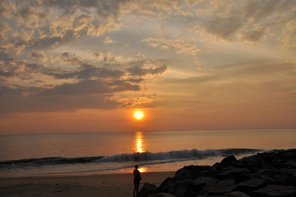 Maadathil Cottages Varkala Exterior foto