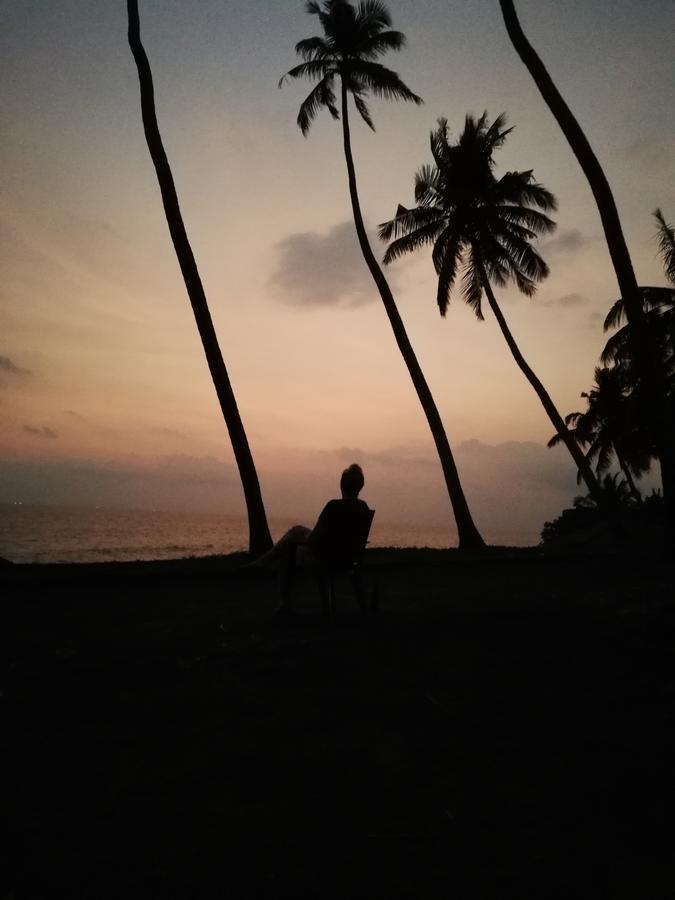 Maadathil Cottages Varkala Exterior foto