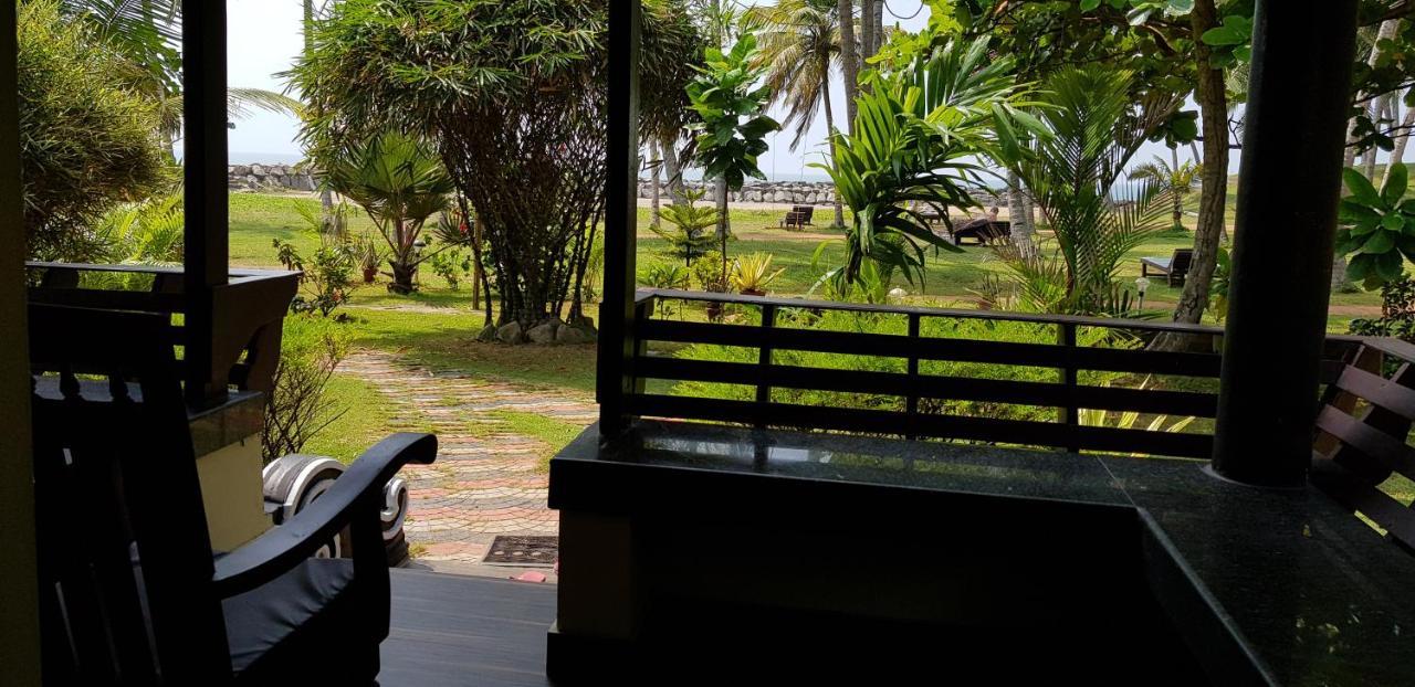 Maadathil Cottages Varkala Exterior foto
